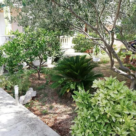 Apartment With Parking Space - 15945