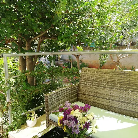 Appartement With Parking Space - 15945 Zadar